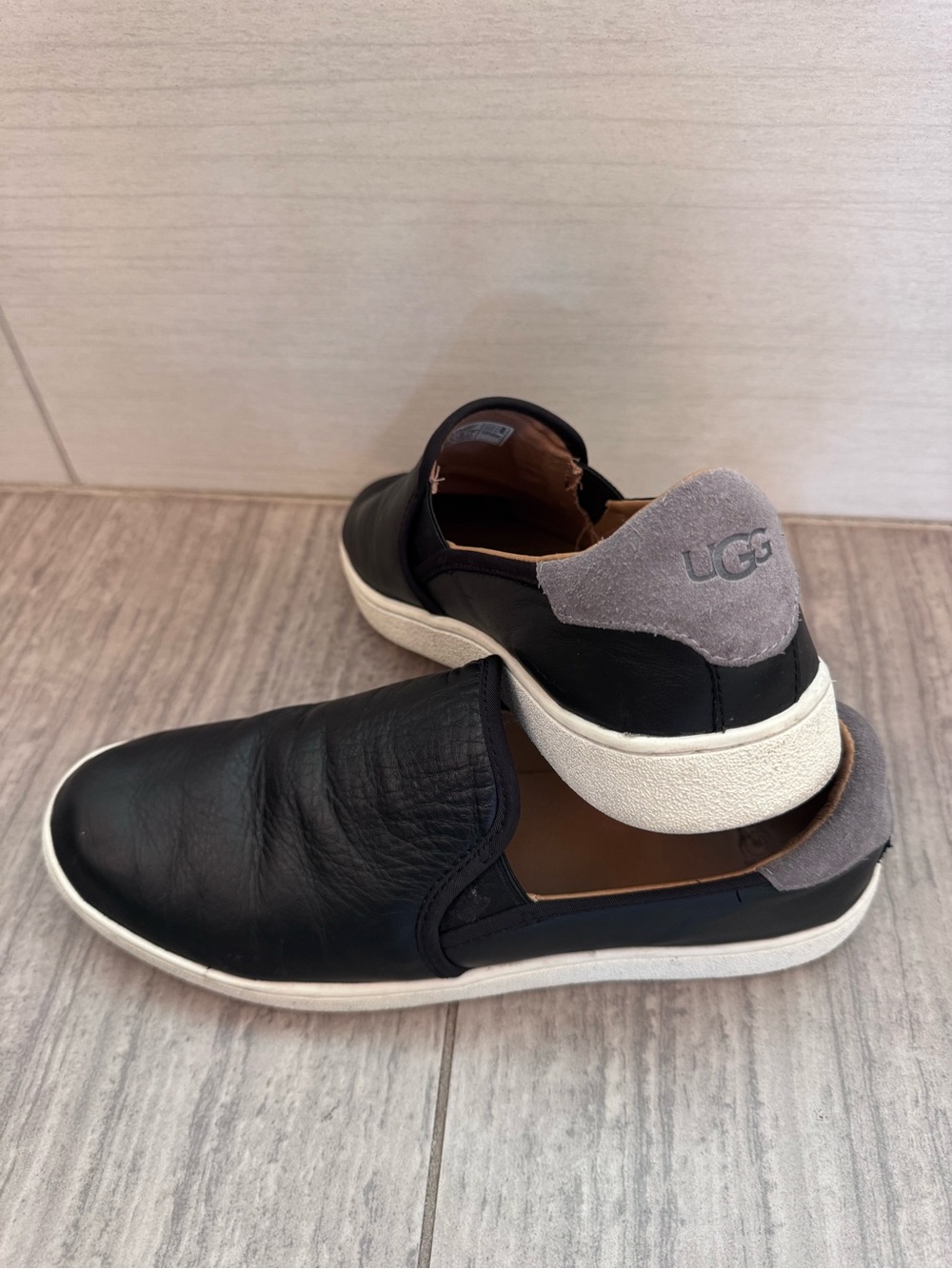 UGG Black Leather Slip-On Sneakers Loafers | Suede Heel Detail | Women’s